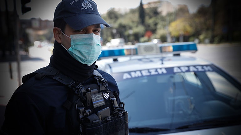 Είκοσι οκτώ συλλήψεις και πρόστιμα άνω του μισού εκατ. ευρώ για παραβιάσεις κατά της διασποράς του κορωνοϊού