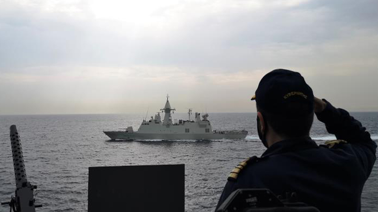 Η Φρεγάτα “Ύδρα” με κορβέτες των ΗΑΕ στον Περσικό Κόλπο