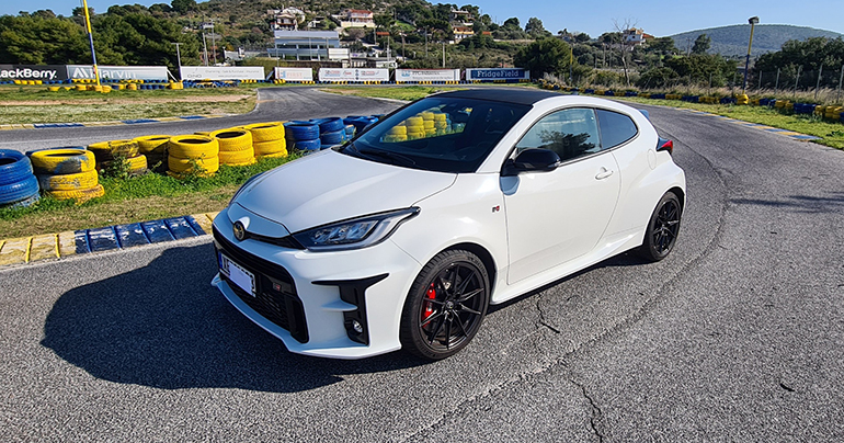 Η κάθε ζάντα έχει κόστος 3.200 ευρώ...