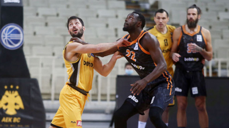 Basket League: Αναβλήθηκε η αναμέτρηση Προμηθέας Πατρών-ΑΕΚ