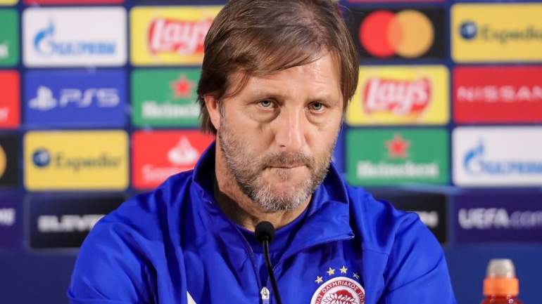 Μάρτινς: «Να κάνουμε τα πάντα για την πρόκριση»