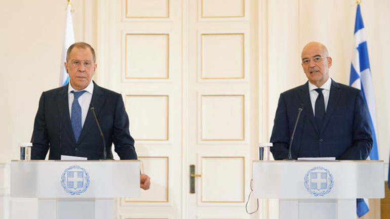 Οι σχέσεις Ελλάδας-Ρωσίας στην επικοινωνία Δένδια-Λαβρόφ