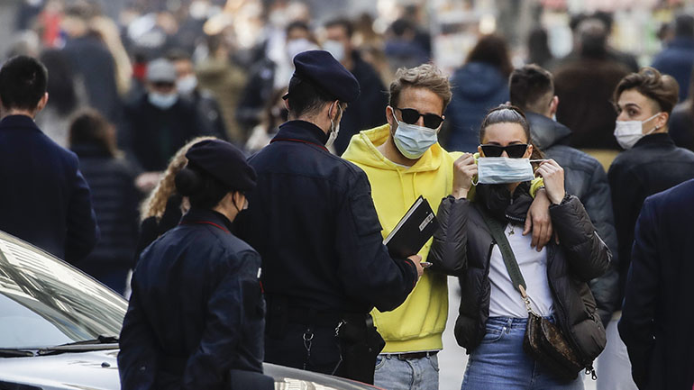 Αυξάνονται τα περιοριστικά μέτρα σε πολλές περιοχές της Ιταλίας