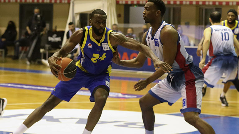 Με ανατροπή το Περιστέρι, 70-63 το Μεσολόγγι