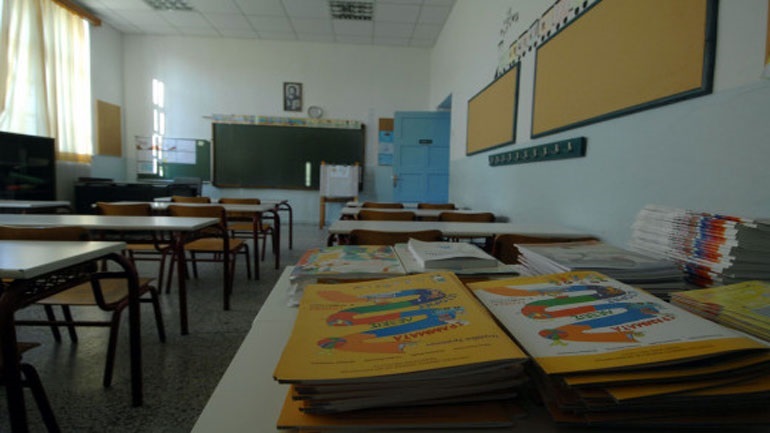 Ηράκλειο: Κλείνει το 2ο δημοτικό σχολείο στις Αρχάνες λόγω κρουσμάτων