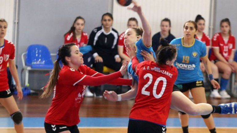 Χάντμπολ γυναικών: Νίκη για το Πανόραμα
