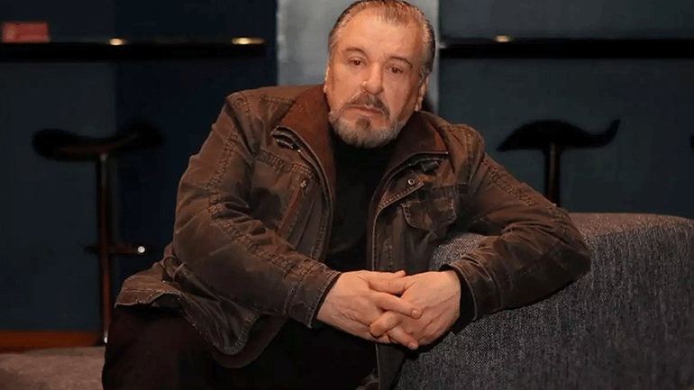 Τάσος Χαλκιάς: «Ο Λιγνάδης ήταν φίλος μου. Είχαμε ακούσει φήμες…» Τάσος Χαλκιάς: «Ο Λιγνάδης ήταν φίλος μου. Είχαμε ακούσει φήμες…»