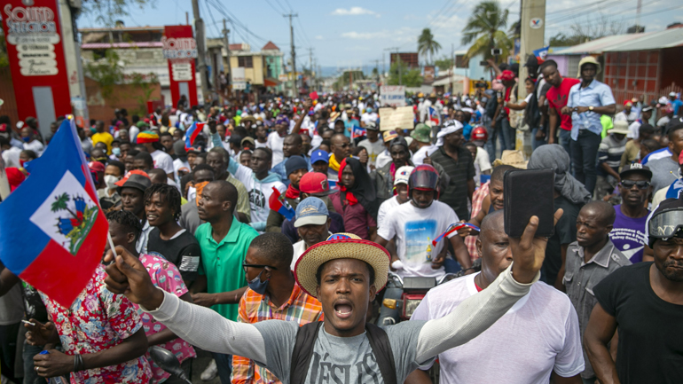 Αϊτή: Χιλιάδες πολίτες διαδήλωσαν εναντίον της ανασφάλειας