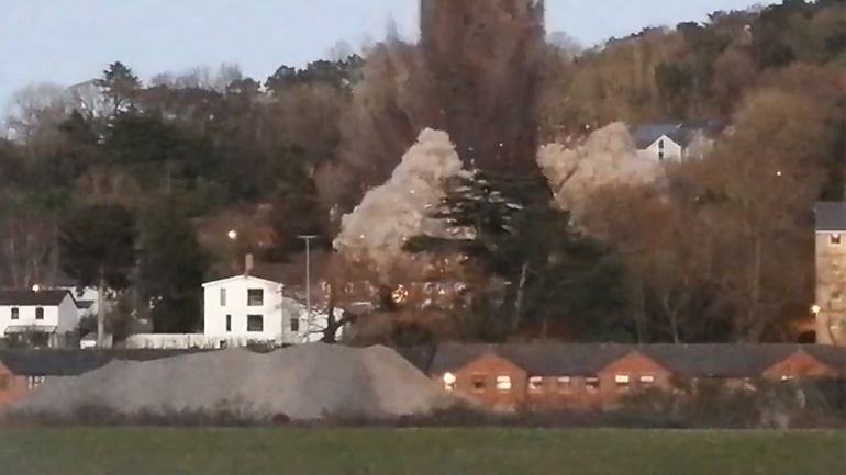 Eλεγχόμενη έκρηξη βόμβας του Β’ Παγκοσμίου Πολέμου 