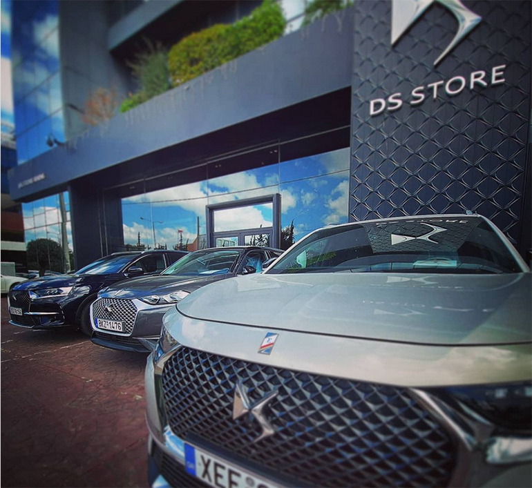 Είναι πολλά και... ωραία τα άλογα!