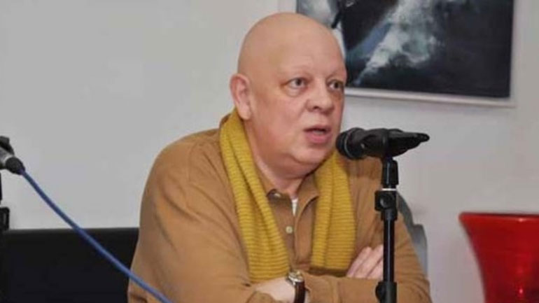 Στην εντατική με κορωνοϊό ο Θανάσης Μαυρίδης Στην εντατική με κορωνοϊό ο Θανάσης Μαυρίδης