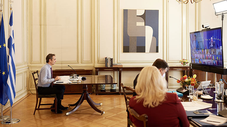 Δωρεά 18 φορητών κλινών ΜΕΘ στο Δημόσιο από την Επιτροπή «Ελλάδα 2021»