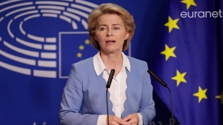 Ούρσουλα φον ντερ Λάιεν: Οι Βρυξέλλες θα προτείνουν ένα ψηφιακό διαβατήριο εμβολιασμού