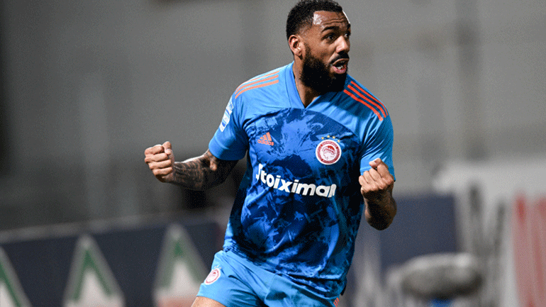 Δυσκολεύτηκε αλλά νίκησε ο Ολυμπιακός στο Πανθεσσαλικό, 2-1 τον Βόλο