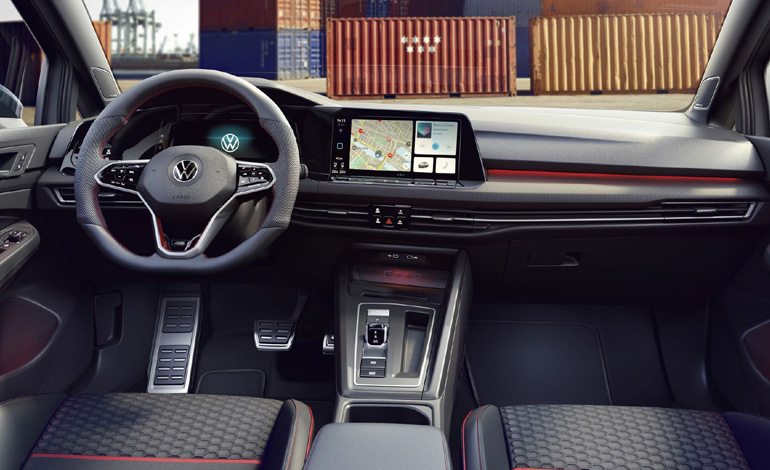 Πανέμορφο το εσωτερικό του αυτοκινήτου