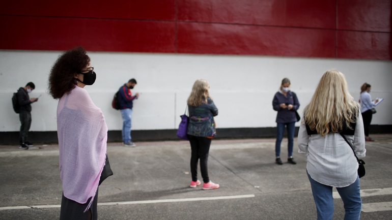 Κορωνοϊός: Δύο φορές πιο μεταδοτική η βραζιλιάνικη μετάλλαξη