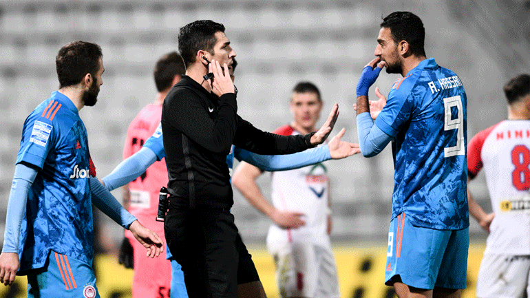 Κλάτενμπεργκ: «Σωστά μέτρησε το γκολ του Εμβιλά»