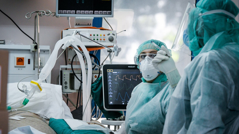 Έκτακτη σύσκεψη λοιμωξιολόγων