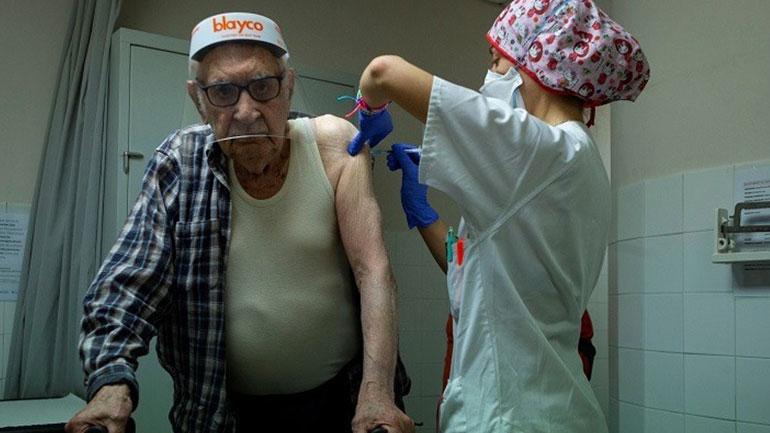 Ισπανία: Μείωση 95% στα κρούσματα Covid-19 στους οίκους ευγηρίας