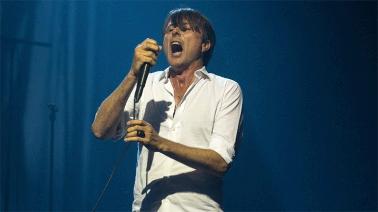 Οι Suede ανέβαλαν εκ νέου την επετειακή περιοδεία τους «Coming Up»