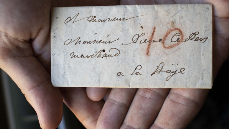 Διαβάστηκε για πρώτη φορά σφραγισμένο γράμμα τριών αιώνων χωρίς να ανοιχτεί!