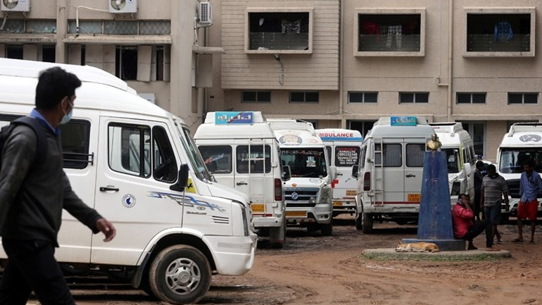 Ινδία: Θύμα τροχαίου ανένηψε πάνω στο ιατροδικαστικό τραπέζι