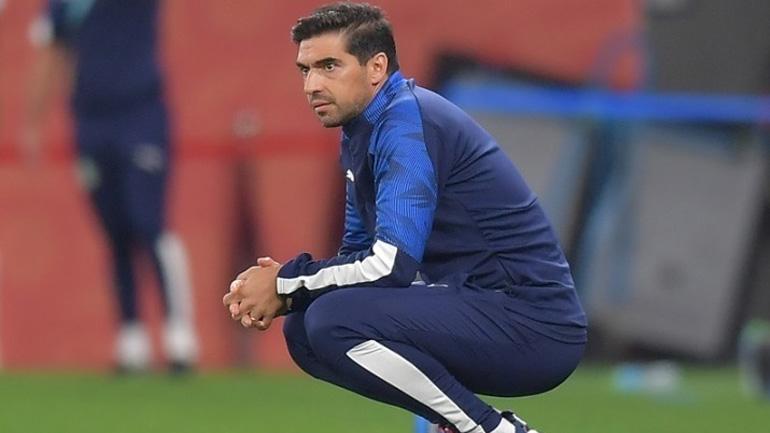 Φερέιρα: «Φοβάμαι ξέσπασμα του Covid-19»