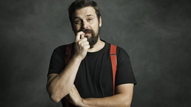 Η εξομολόγηση του Σπύρου Γραμμένου για τη σεξουαλική κακοποίηση που υπέστη σε ηλικία 13 ετών