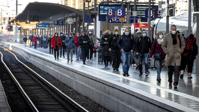 Γερμανία: 418 θάνατοι και 10.580 νέα κρούσματα κορωνοϊού