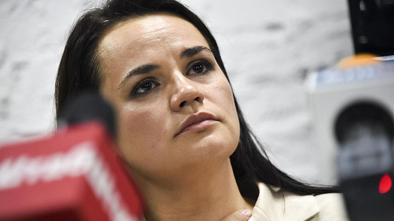 Η Λευκορωσία ζητάει από τη Λιθουανία να εκδώσει την ηγέτιδα της αντιπολίτευσης Τιχανόφσκαγια