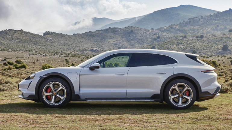 Εντυπωσιακό το αμάξωμα της Taycan Cross Turismo
