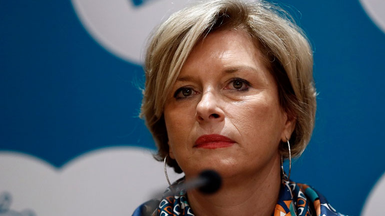 Μίνα Γκάγκα: «Διασωληνώνουμε 20χρονους»