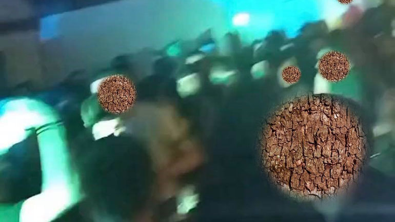 Πάτρα: «Κορωνοπάρτι» με 100 άτομα στην Οβρυά – Έτρεχαν στα χωράφια να «σωθούν»