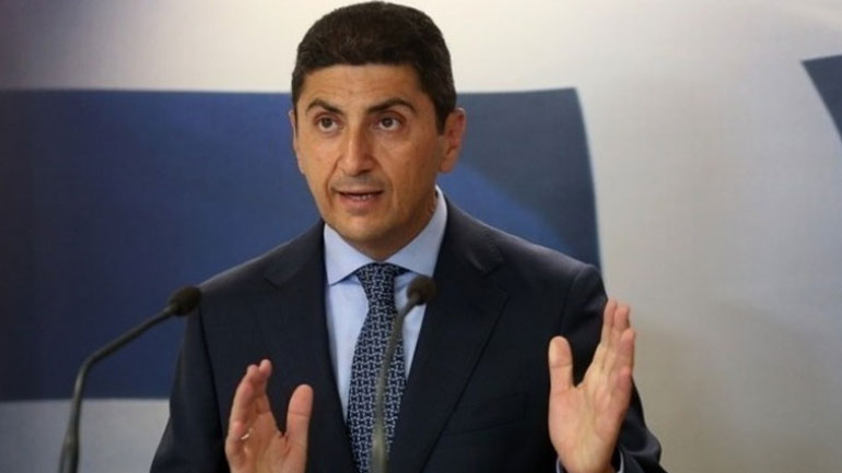 Συνεχάρη τον MVP Γιάννη Αντετοκούνμπο ο Αυγενάκης