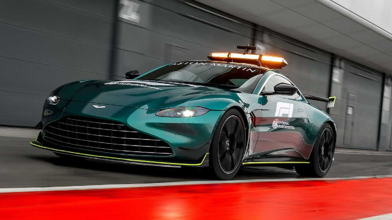 Το Aston Martin Vantage έχει δεχτεί τη φροντίδα των μηχανικών στο εργοστάσιο του Gaydon