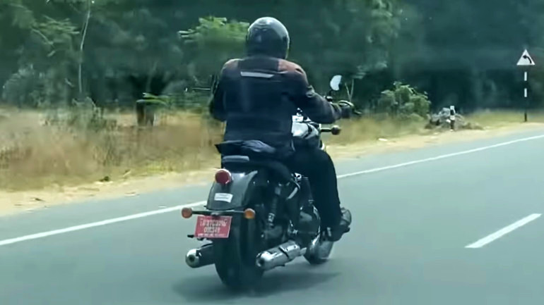 Καινούριο cruiser εξελίσσει η Royal Enfield
