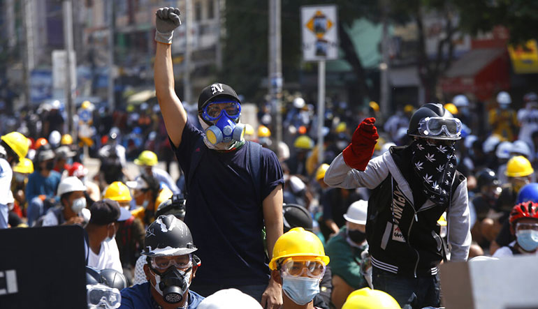 Μιανμάρ: Καταστήματα και εργοστάσια κλειστά μετά την έκκληση για γενική απεργία