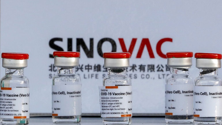 Η Ουκρανία ενέκρινε το εμβόλιο της κινεζικής Sinovac