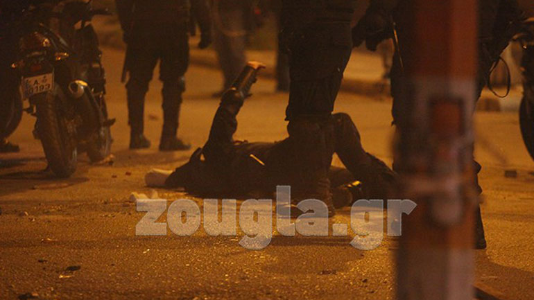 Οι αντιδράσεις της αντιπολίτευσης για τα επεισόδια στη Νέα Σμύρνη