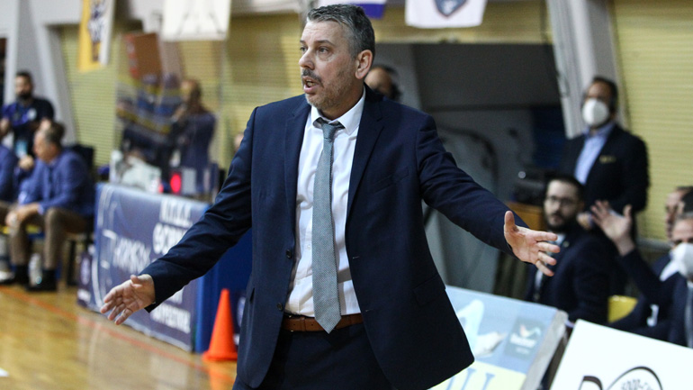 Παπαθεοδώρου: «Πειθαρχημένοι και συγκεντρωμένοι στην άμυνά μας»