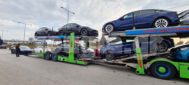 Τα αμερικάνικα αμιγώς ηλεκτρικά αυτοκίνητα έχουν αρχίσει να κατεβαίνουν από την νταλίκα...