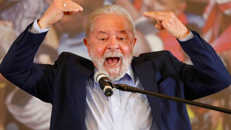 Βραζιλία: O Λούλα επιτίθεται στον Μπολσονάρου αλλά δεν δηλώνει ακόμη υποψήφιος στις εκλογές του 2022