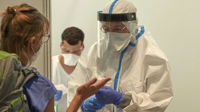 Γερμανία: Υπέρ της συμμετοχής των οικογενειακών γιατρών στους εμβολιασμούς οι ειδικοί