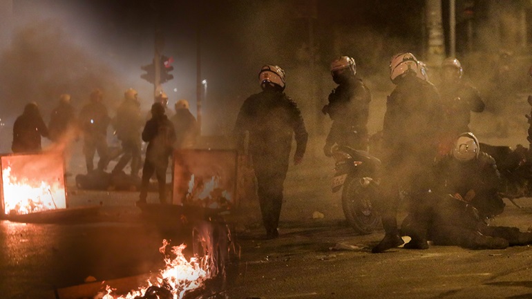 Αρνείται την εμπλοκή του στο επεισόδιο τραυματισμού στη Νέα Σμύρνη ο 30χρονος συλληφθείς