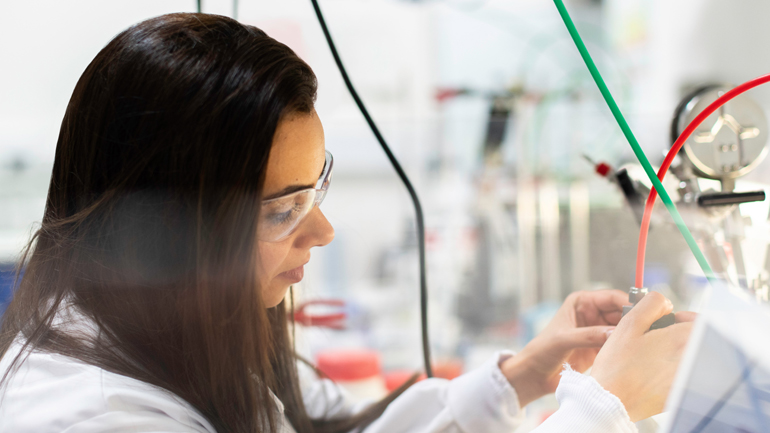 «Η καινοτομία δεν έχει φύλο», όμως μόλις το 33% του ερευνητικού δυναμικού είναι γυναίκες