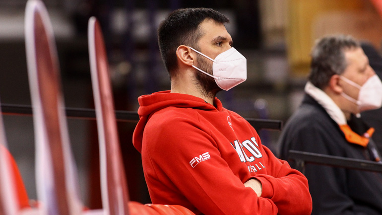 Ολυμπιακός: Εγχειρίστηκε ο Κώστας Παπανικολάου