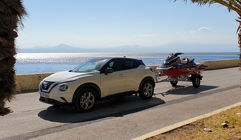 H κατηγορία με τα βενζινοκίνητα αυτοκίνητα ήταν η πιο δημοφιλής με ποσοστό 49,1%