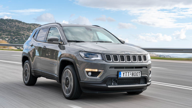 Ο πελάτης δεν πληρώνει τίποτα για το μεταλλικό χρώμα.