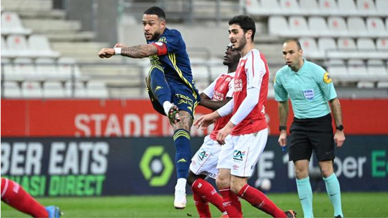 Γλίτωσε την ήττα η Λιόν, 1-1 με την Ρεμς