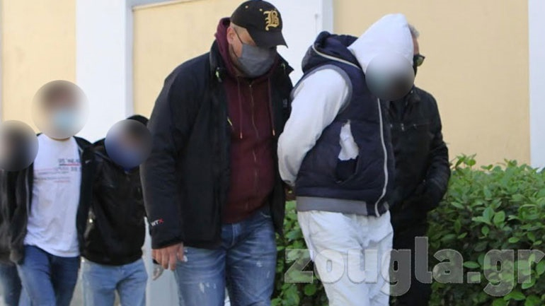 Προφυλακιστέος o «Ινδιάνος» για την επίθεση στον αστυνομικό στη Νέα Σμύρνη Προφυλακιστέος o «Ινδιάνος» για την επίθεση στον αστυνομικό στη Νέα Σμύρνη